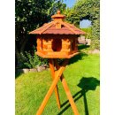 DARLUX Vogel Futter Haus XL Futterstelle Sechseck Holz mit Ständer Braun/ Rot  Garten Vogelfutterhaus Wetterfest