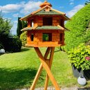 DARLUX Vogelvilla XL Futterstelle Sechseck Doppelstock Vogelhaus+Ständer Braun/ Grün Garten Vogelfutterhaus Wetterfest