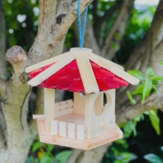 DARLUX Vogelhaus zum Hängen Vogel Haus Sechseck aus Holz Natur/Rot