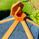 DARLUX Vogel Futter Haus L Sechseck Holz Vogelhaus + Ständer Braun/ Blau