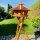 DARLUX Vogel Futter Haus XL Sechseck Holz Vogelhaus + Ständer Braun/ Rot Garten Vogelfutterhaus Wetterfest